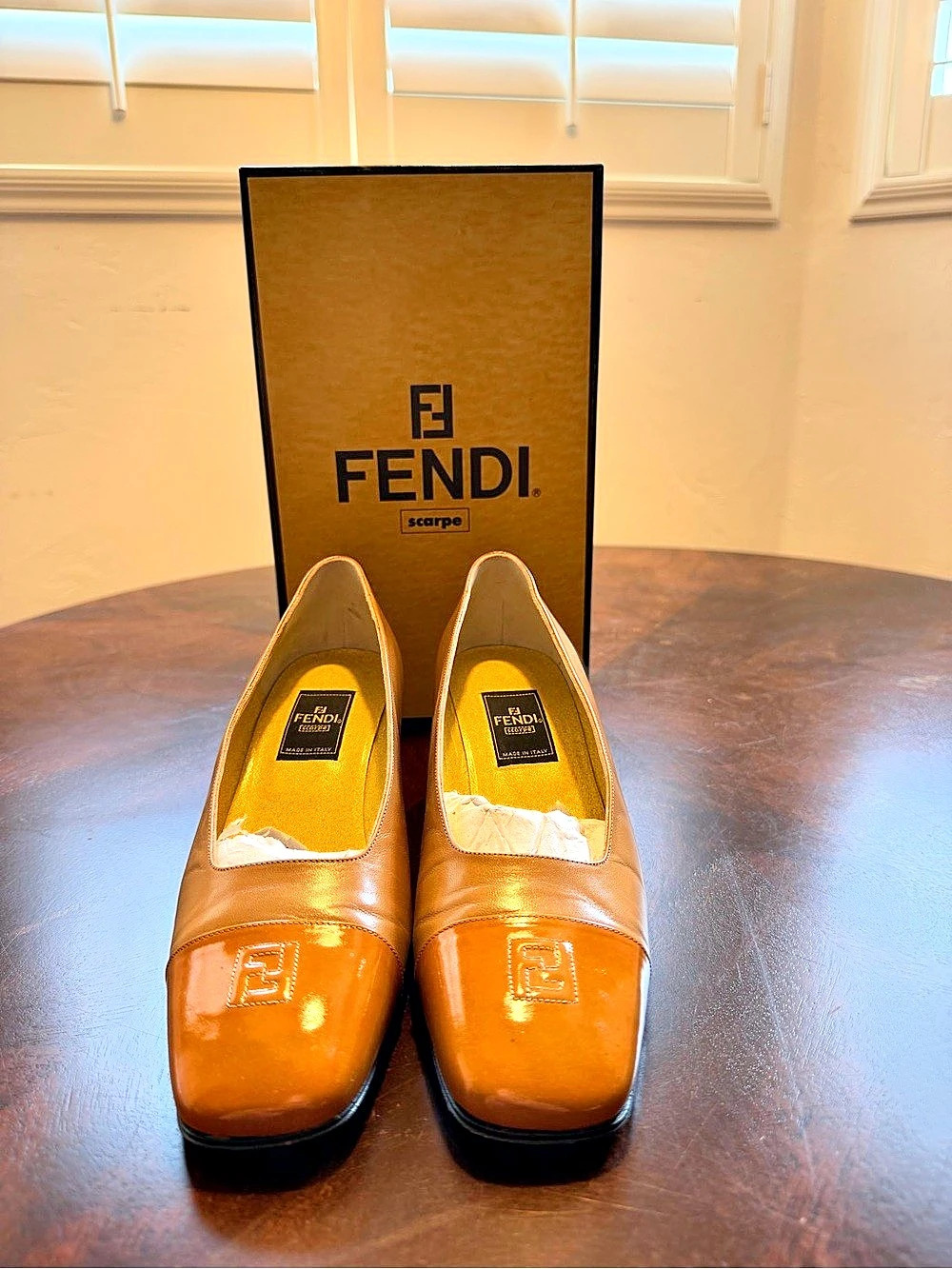 Vintage Fendi Bisquit Kid Leather Cap Toe Block Heel Pumps Shoes Size 37.5 / US